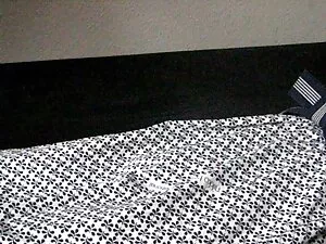 ストッキングの三女の子は誘惑され、男は性 ...