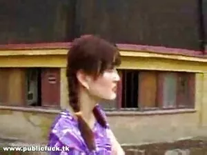 見younget若い女の子に滑りクソ 尼 ...