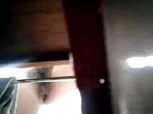 ドレイクは二人の学生のsluttyメンバ ...