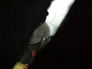 男はおじいちゃんと愚かだったガールフレン ...
