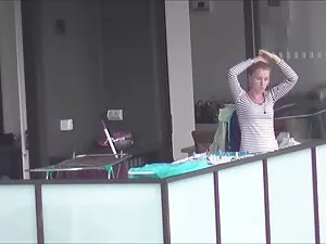 男は友人に娘と性交するように頼んだ。 女 ...